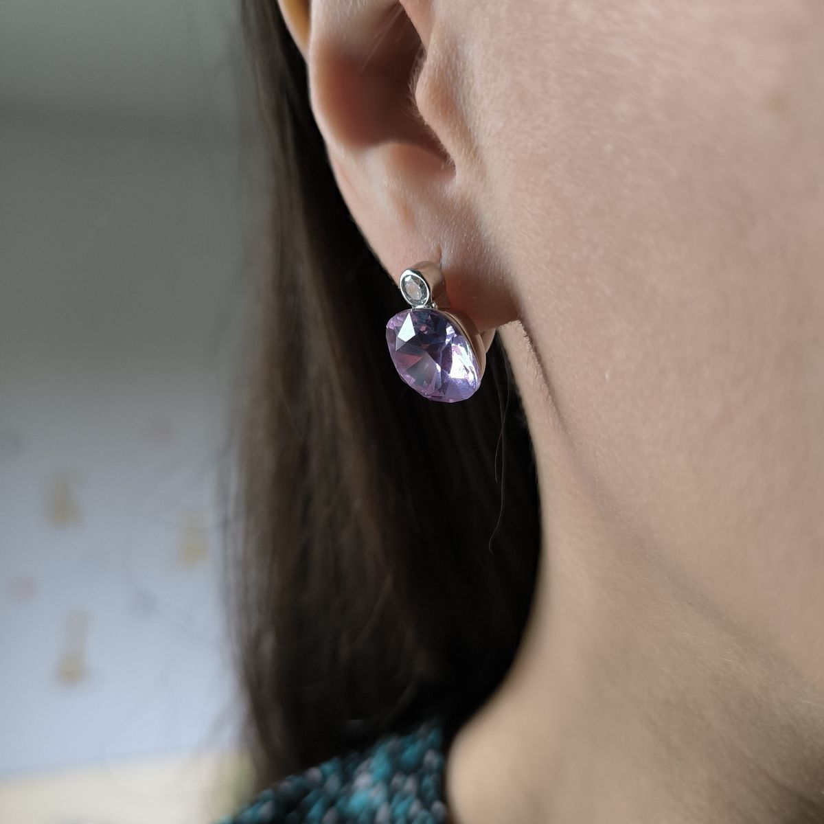 Серебряные серьги с фианитами