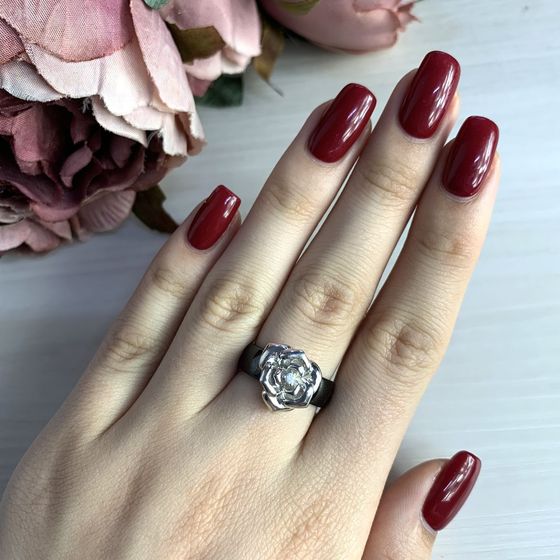 Серебряное кольцо с керамикой