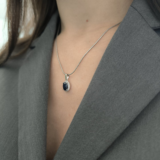 Серебряная подвеска с сапфиром 1.879ct