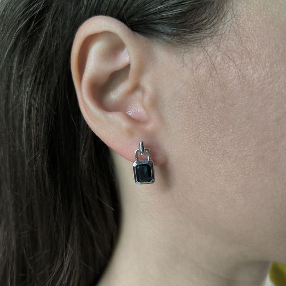 Серебряные серьги с сапфиром nano 2.917ct