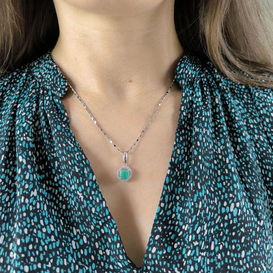 Серебряная подвеска с изумрудом, фианитами