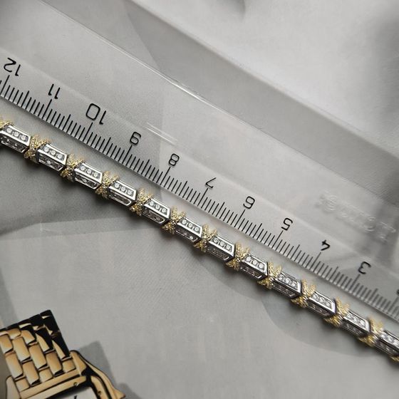 Серебряный браслет с фианитами