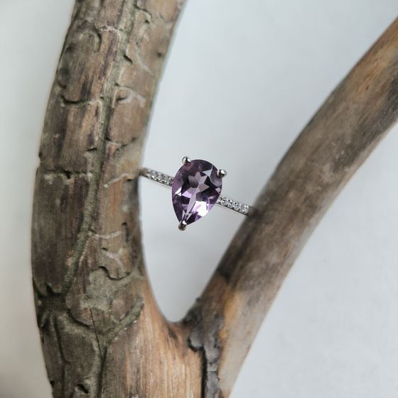 Серебряное кольцо с аметистом 1.887ct
