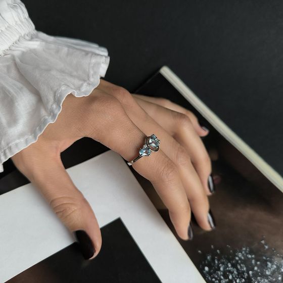 Серебряное кольцо с топазом 1.707ct