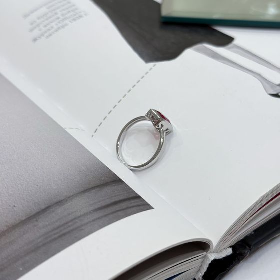 Серебряное кольцо с рубином 2.292ct