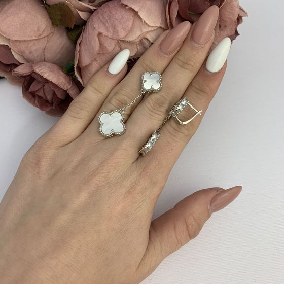 Серебряные серьги с перламутром