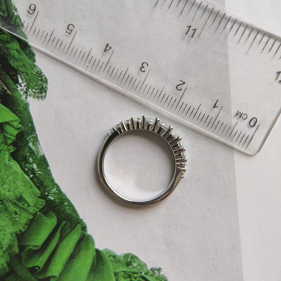 Серебряное кольцо с фианитами