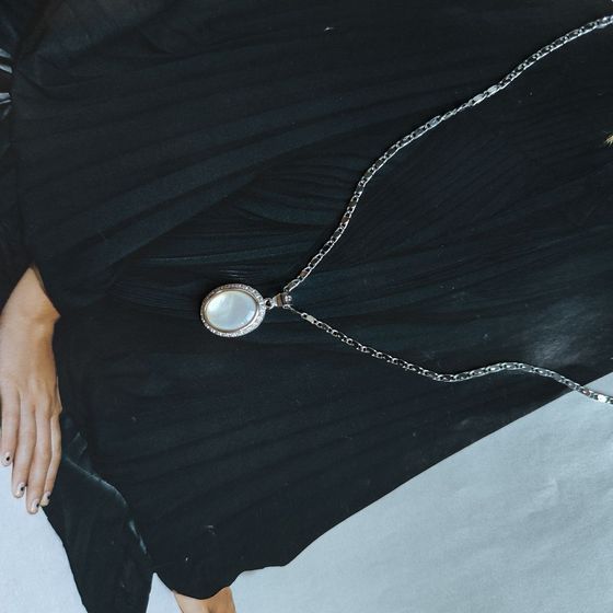 Серебряная подвеска с фианитами, перламутром