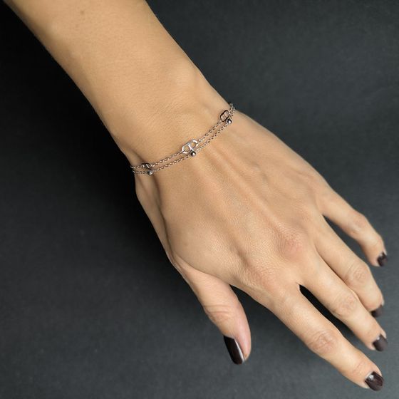 Серебряный браслет без камней