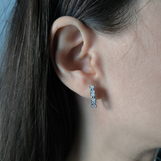 Серебряные серьги с фианитами