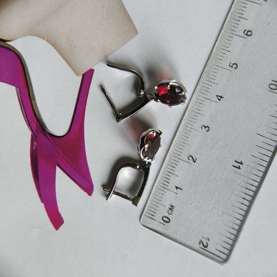 Серебряные серьги с гранатом nano 3.92ct, фианитами