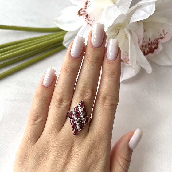 Серебряное кольцо с рубином 4.745ct