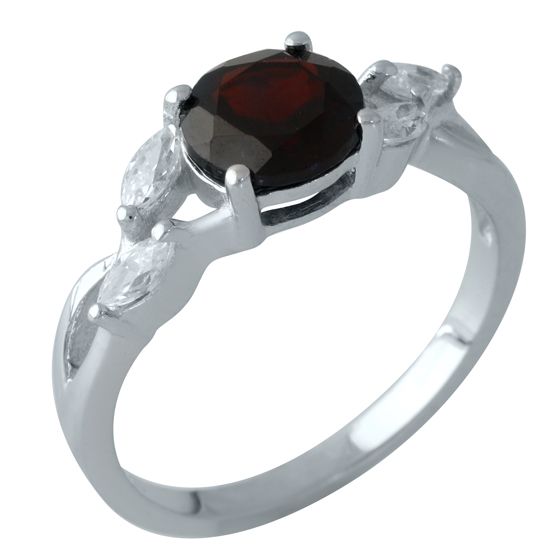 Серебряное кольцо с гранатом 1.975ct