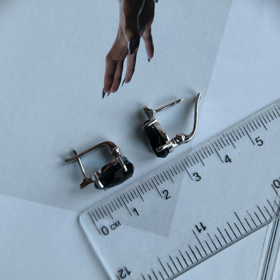 Серебряные серьги с топазом Лондон Блю 5.867ct