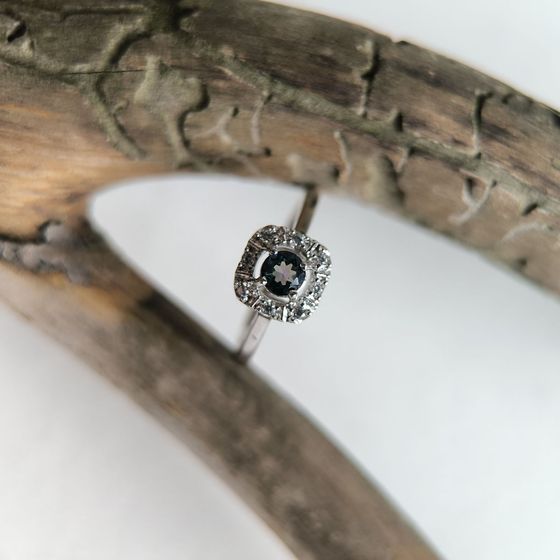 Серебряное кольцо с мистик топазом 0.358ct