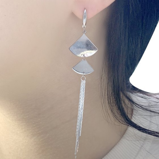 Серебряные серьги без камней