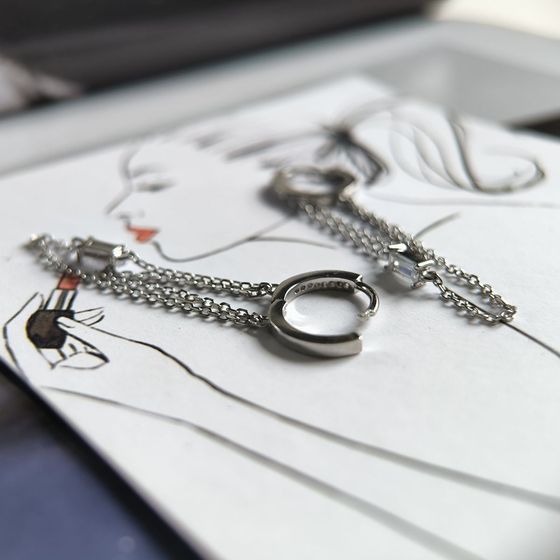 Серебряные серьги с фианитами