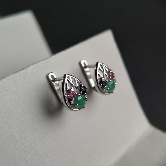 Серебряные серьги с сапфиром 4.05ct, изумрудом, рубином