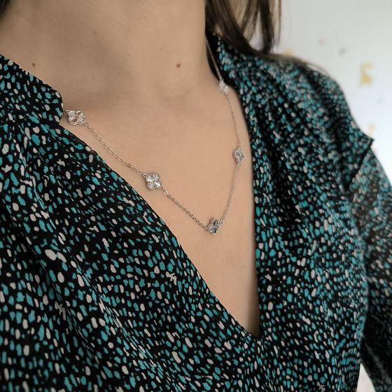 Серебряное колье без камней Серебряное колье без камней