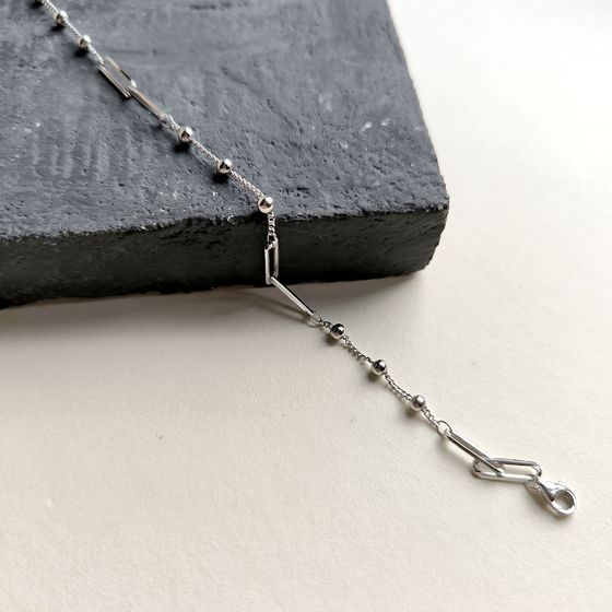 Серебряный браслет без камней