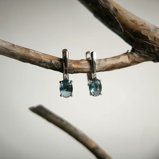 Серебряные серьги с топазом Лондон Блю 1.13ct