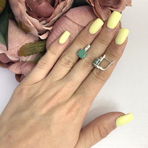 Серебряные серьги с изумрудом 4.099ct