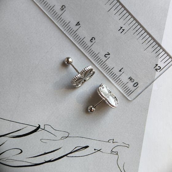 Серебряные серьги без камней