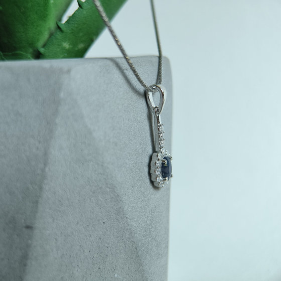 Серебряная подвеска с сапфиром 0.992ct