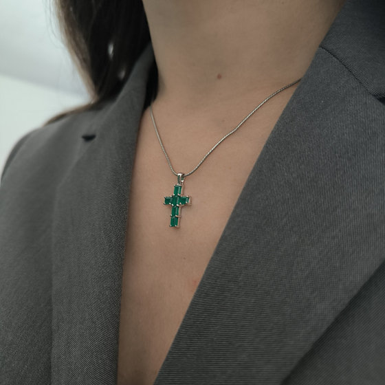 Серебряный крестик с агатом 1.267ct