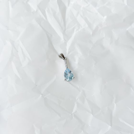 Серебряная подвеска с топазом 2.042ct