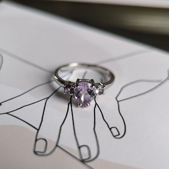 Серебряное кольцо с аметистом 1.2ct