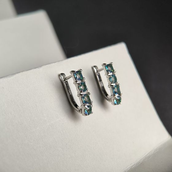 Серебряные серьги с мистик топазом 1.8ct