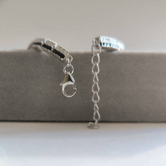 Серебряный браслет с сапфиром 4.35ct