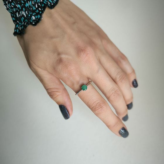 Серебряное кольцо с изумрудом 0.381ct
