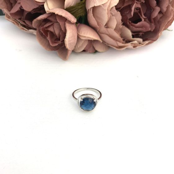 Серебряное кольцо с топазом Лондон Блю 2.9ct