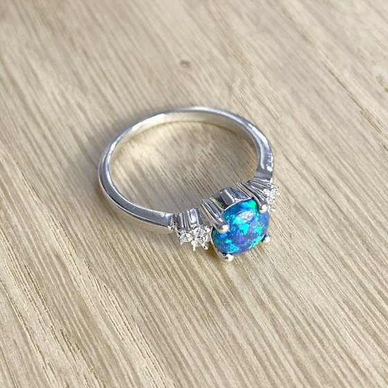 Серебряное кольцо с опалом 0.669ct