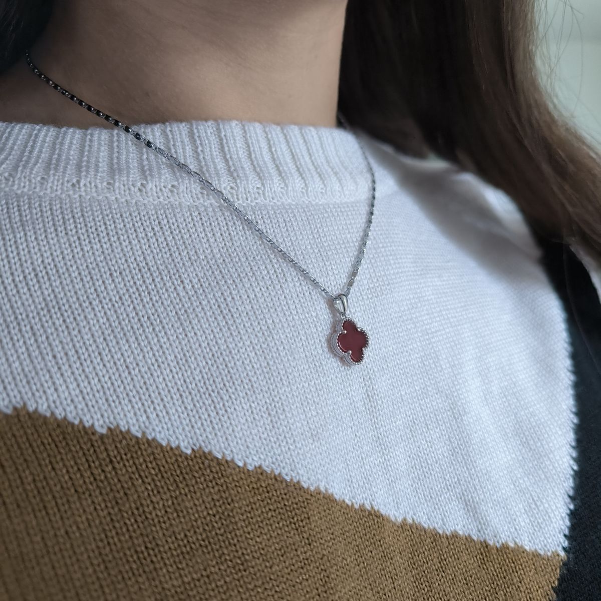 Серебряная подвеска с агатом