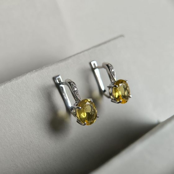Серебряные серьги с цитрином nano