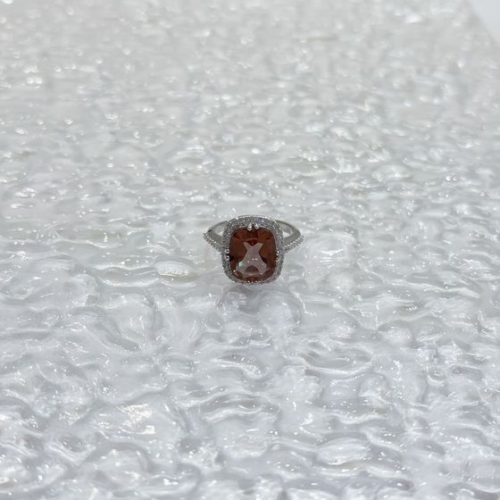 Серебряное кольцо с султанитом 5.528ct