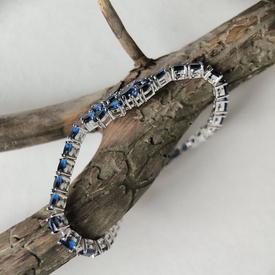 Серебряный браслет с сапфиром nano 5.738ct