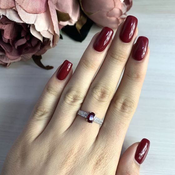Серебряное кольцо с рубином 1.46ct