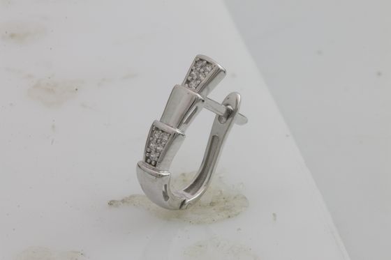 Серебряные серьги с фианитами 0.2ct