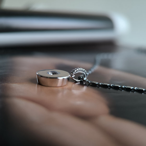 Серебряная подвеска с фианитами