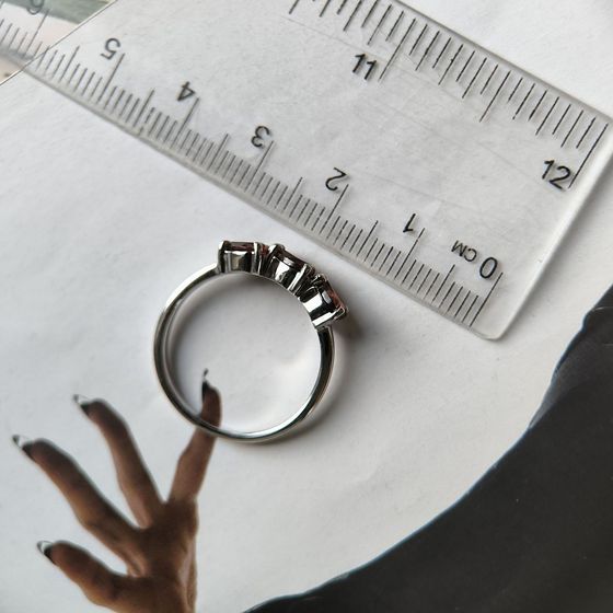 Серебряное кольцо с гранатом 1.65ct