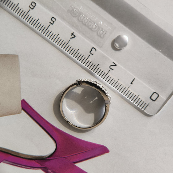 Серебряное кольцо с фианитами