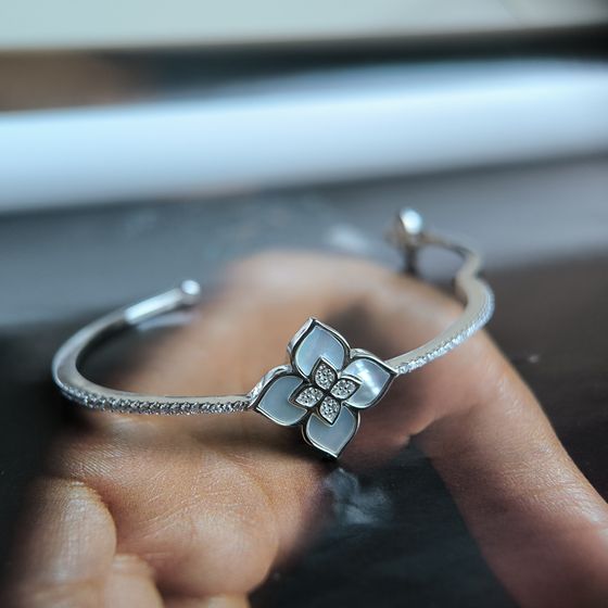 Серебряный браслет с перламутром, фианитами