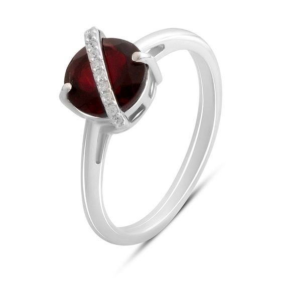 Серебряное кольцо с гранатом 1.682ct