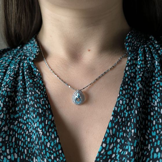 Серебряная подвеска с топазом 2.78ct, фианитами