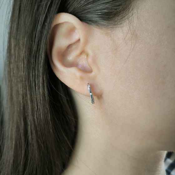 Серебряные серьги с фианитами