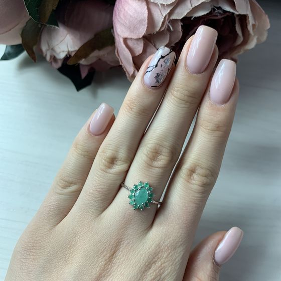 Серебряное кольцо с изумрудом 1.292ct